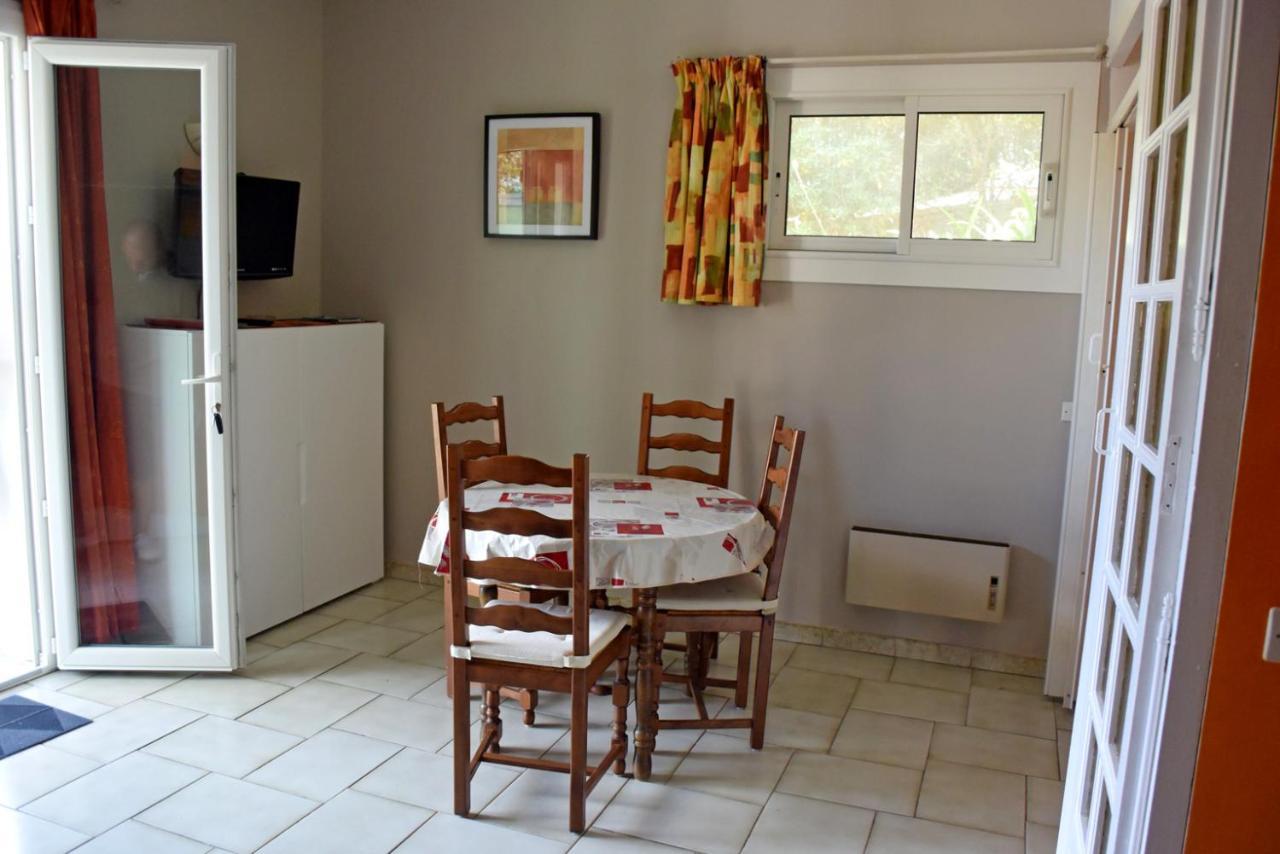 Dans En Rez De Jardin Appartement *